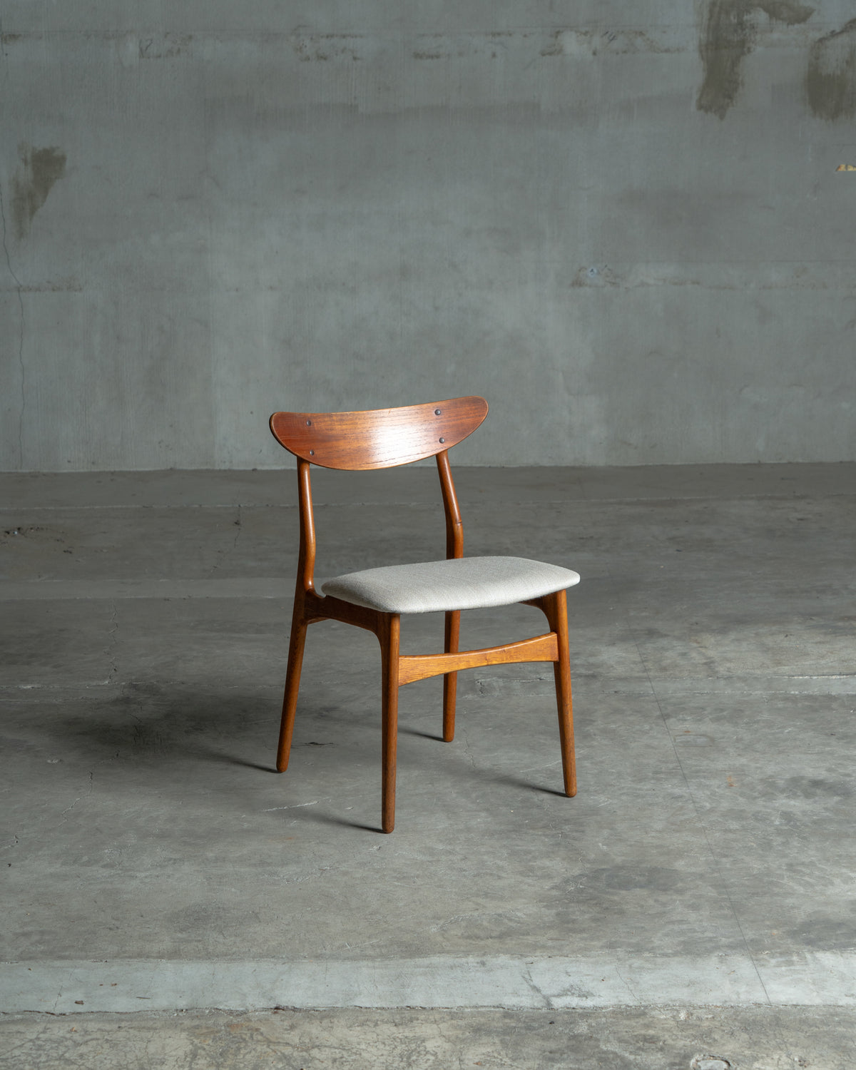 Model210 / Thomas Harlev / Farstrup｜北欧ヴィンテージ オーク材 ダイニングチェア