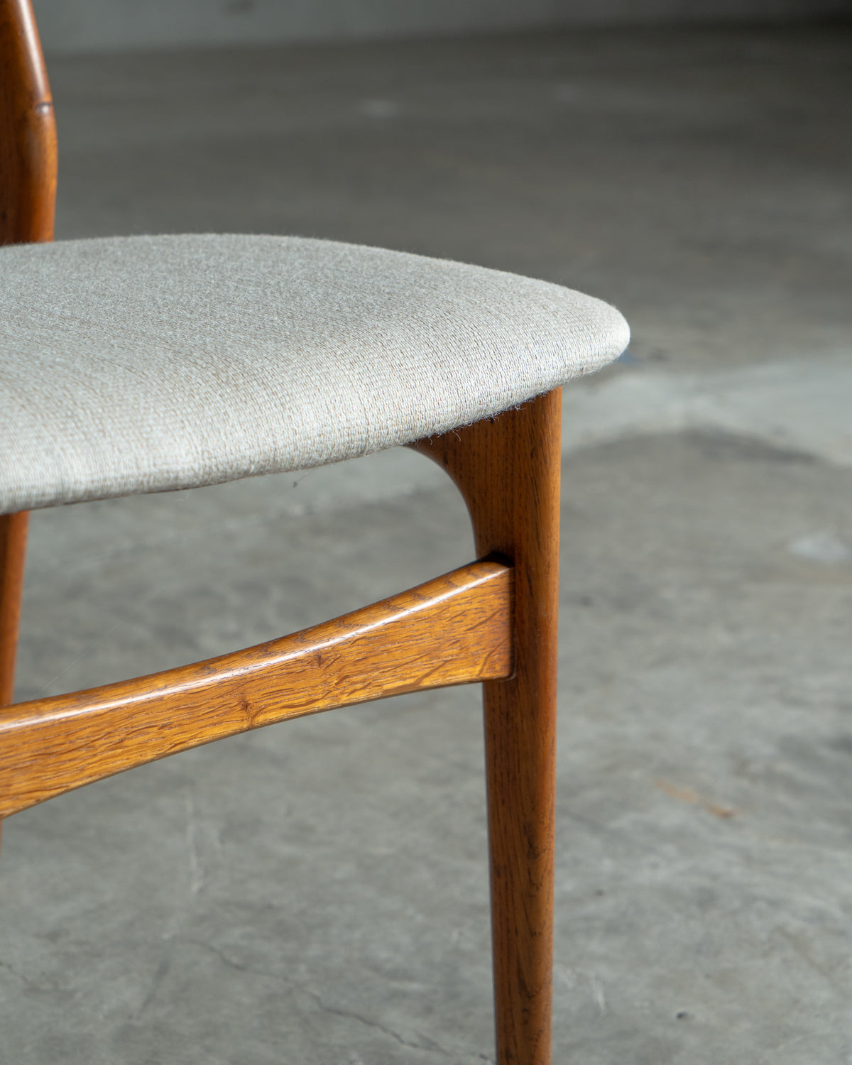 Model210 / Thomas Harlev / Farstrup｜北欧ヴィンテージ オーク材 ダイニングチェア