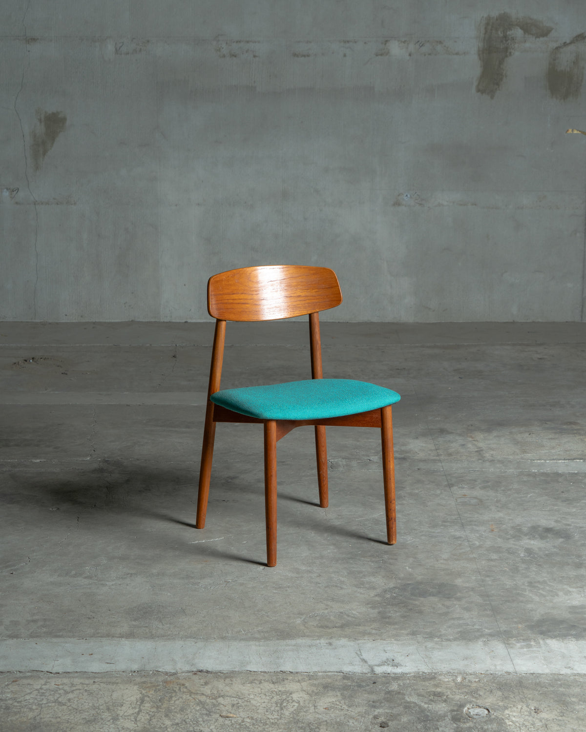 Harry Ostergaard / Randers Mobelfabrik｜北欧ヴィンテージ チーク材 ダイニングチェア