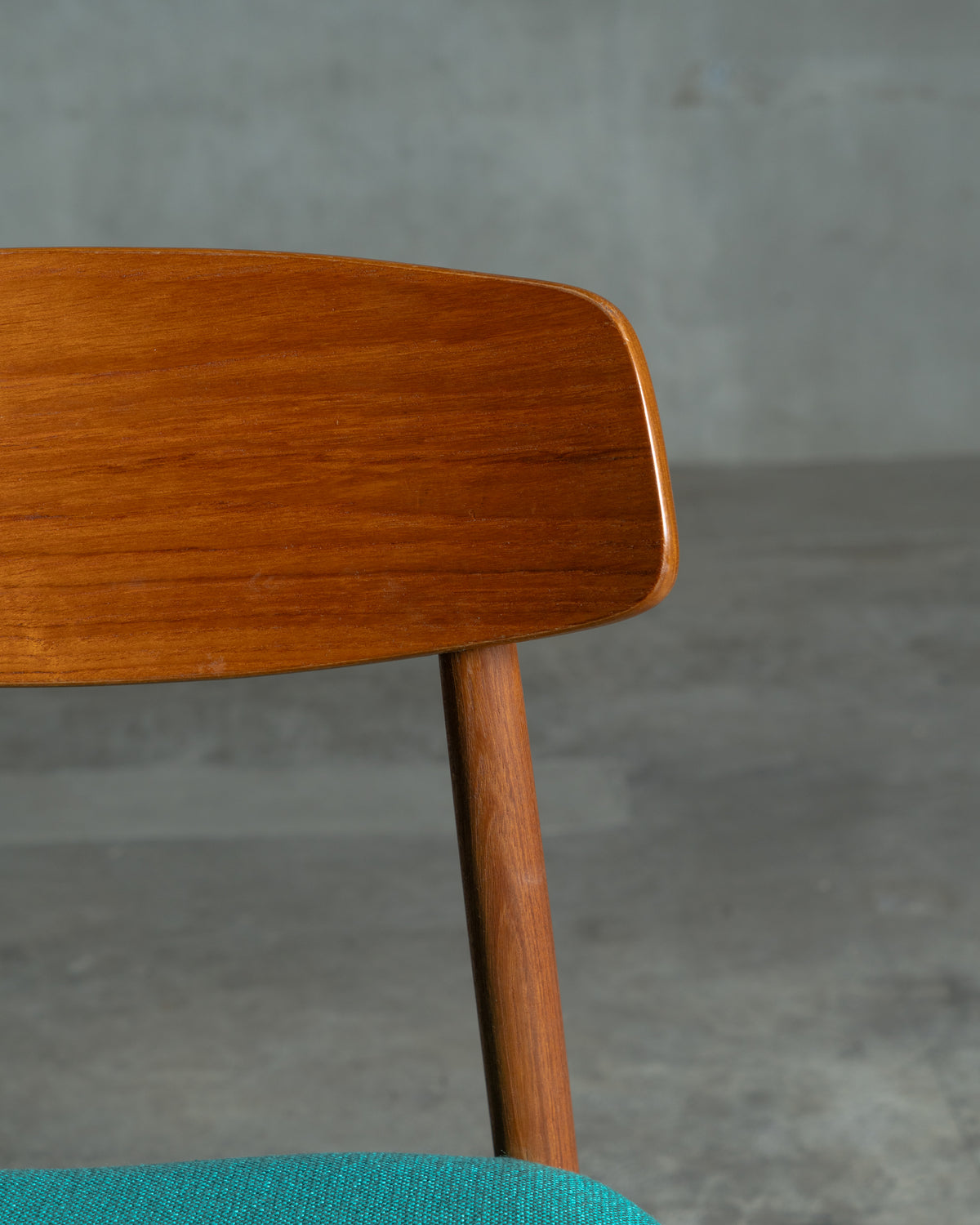 Harry Ostergaard / Randers Mobelfabrik｜北欧ヴィンテージ チーク材 ダイニングチェア