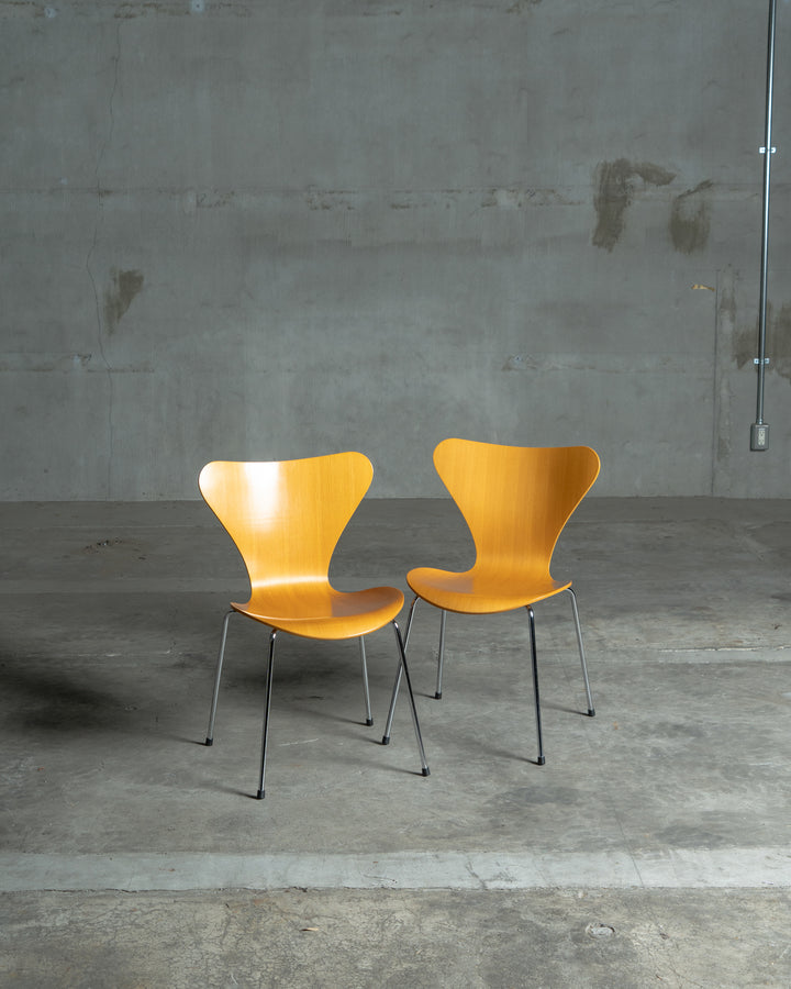 Series 7 / Arne Jacobsen / Fritz Hansen｜北欧ヴィンテージ チーク材orビーチ材 チェア