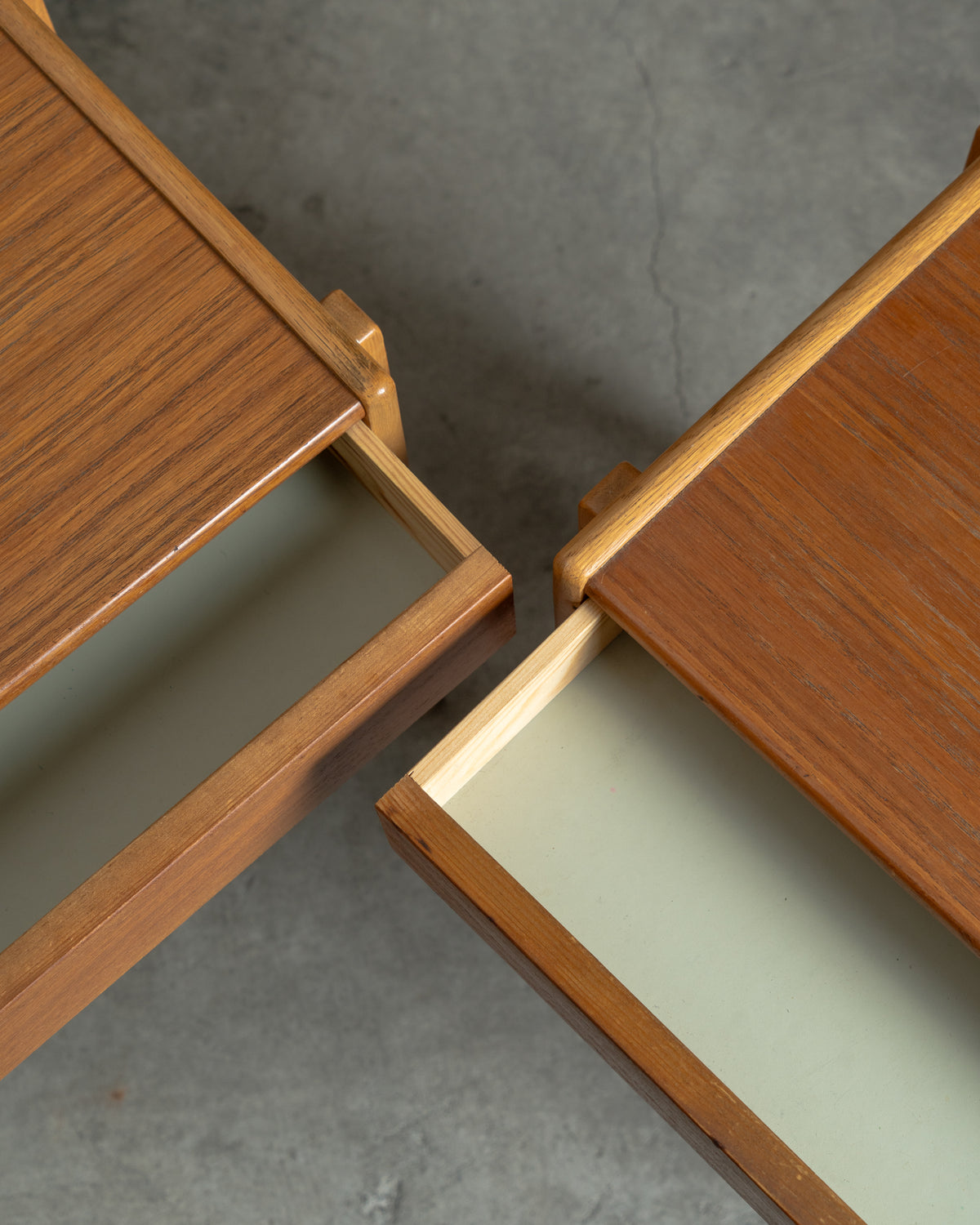 Carlstrom & Co Mobelfabrik｜北欧ヴィンテージ オーク材 キャビネット