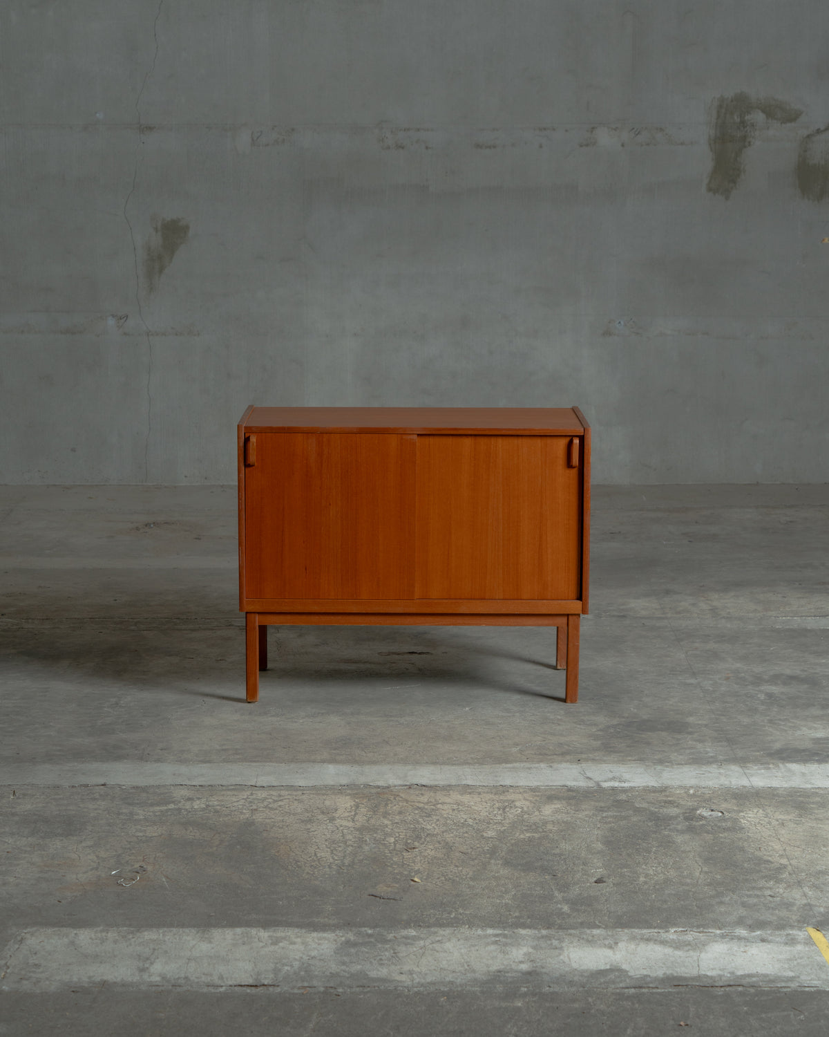 Bertil Fridhagen / Bodafors｜北欧ヴィンテージ チーク材 キャビネット