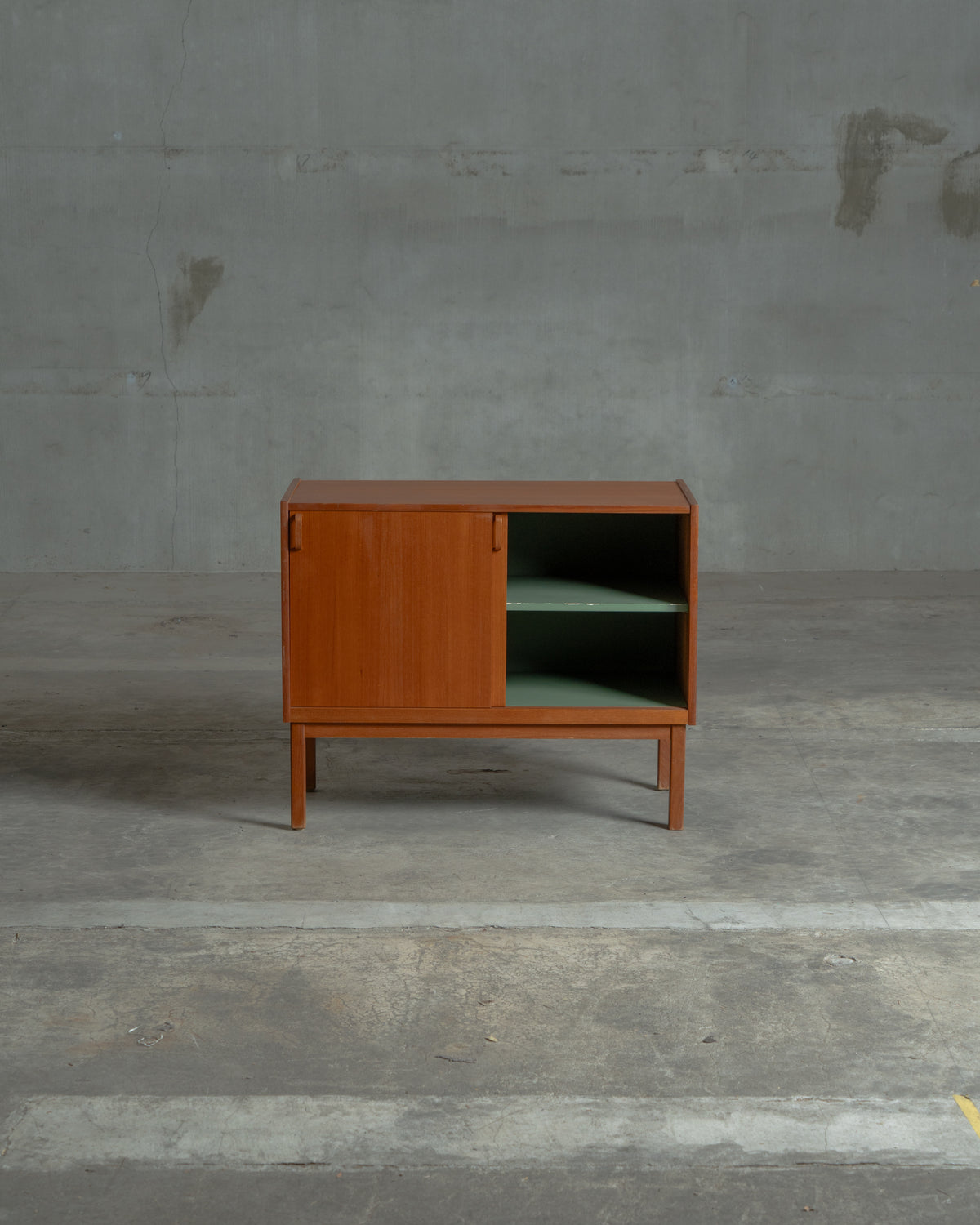 Bertil Fridhagen / Bodafors｜北欧ヴィンテージ チーク材 キャビネット
