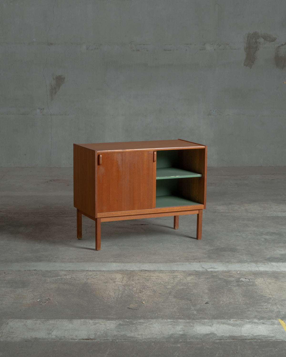 Bertil Fridhagen / Bodafors｜北欧ヴィンテージ チーク材 キャビネット
