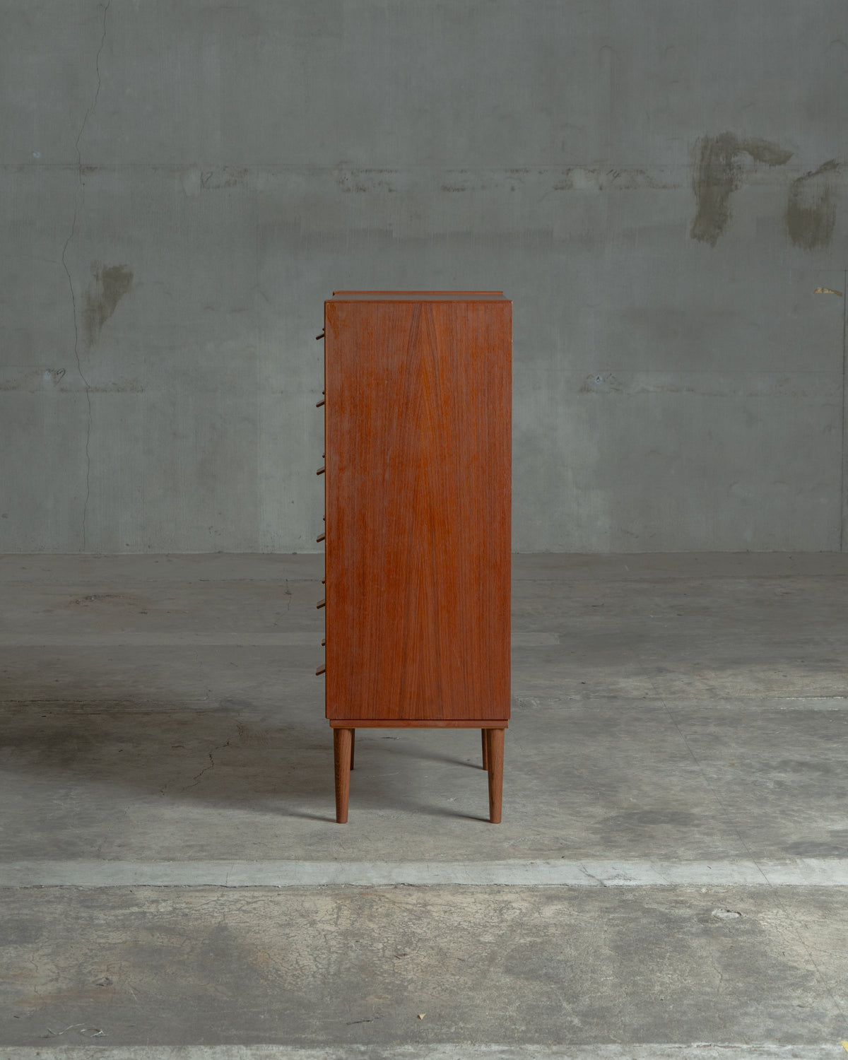 Karl Aage Skov / Munch Mobelfabrik｜北欧ヴィンテージ チーク材 チェスト