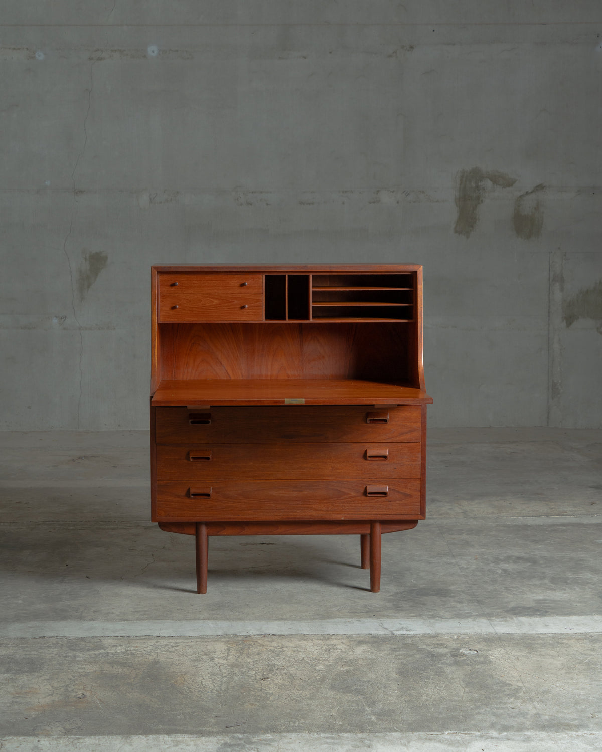 Model.143 / Borge Mogensen / Soborg Mobler｜北欧ヴィンテージ チーク材 チェスト