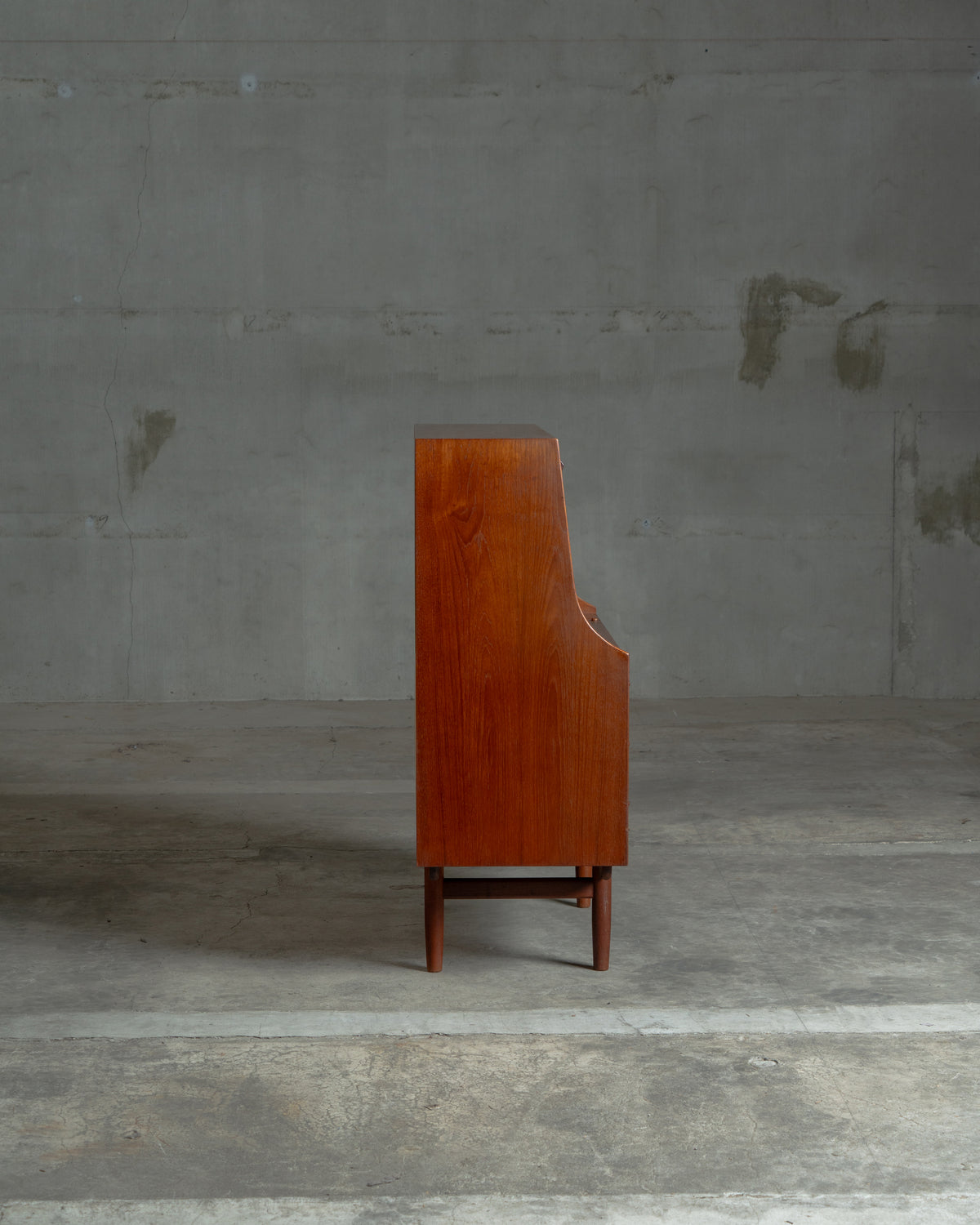 Model.143 / Borge Mogensen / Soborg Mobler｜北欧ヴィンテージ チーク材 チェスト