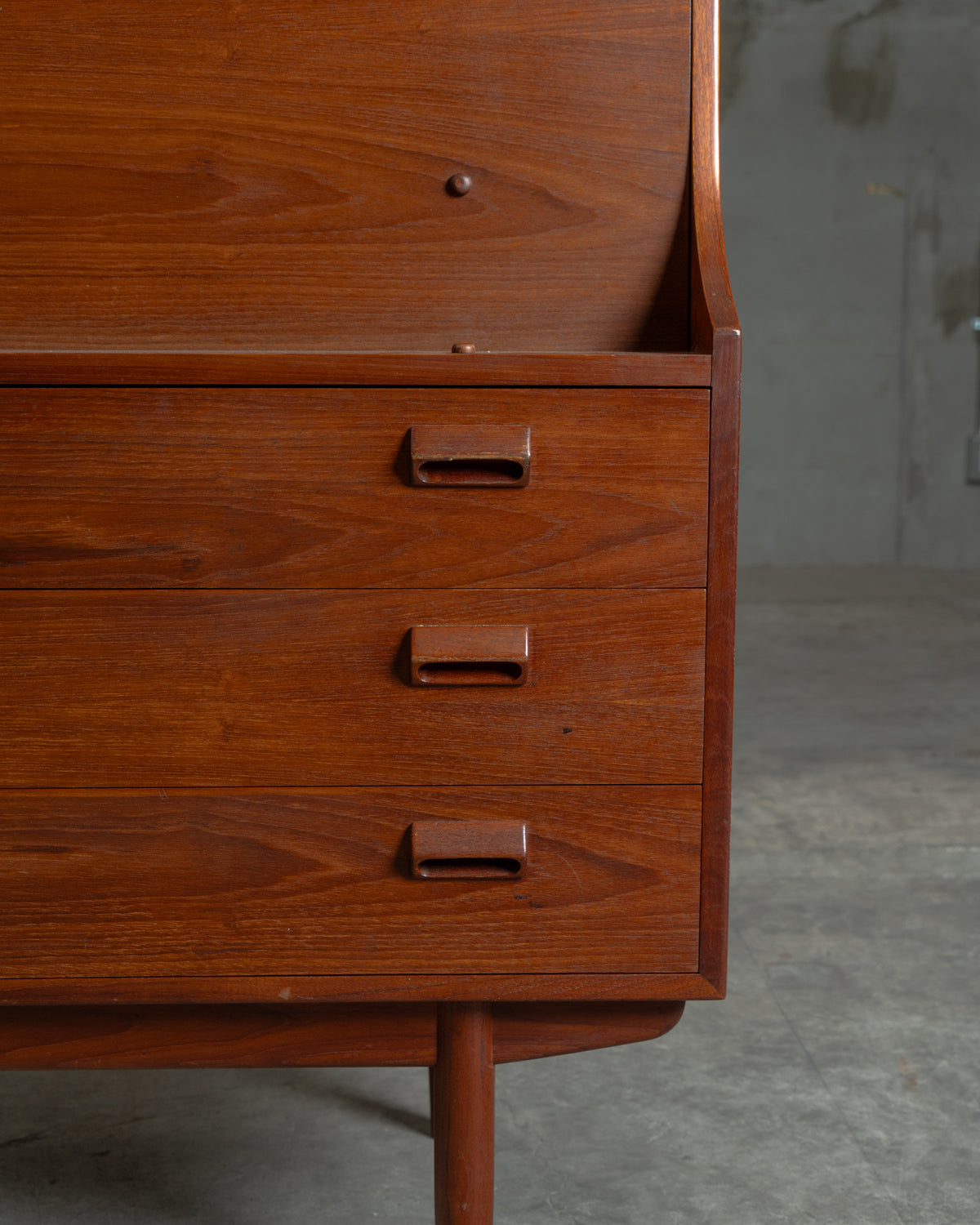 Model.143 / Borge Mogensen / Soborg Mobler｜北欧ヴィンテージ チーク材 チェスト