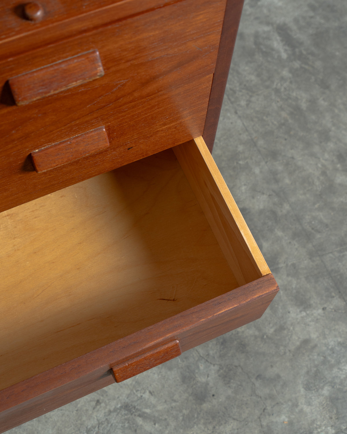 Model.143 / Borge Mogensen / Soborg Mobler｜北欧ヴィンテージ チーク材 チェスト