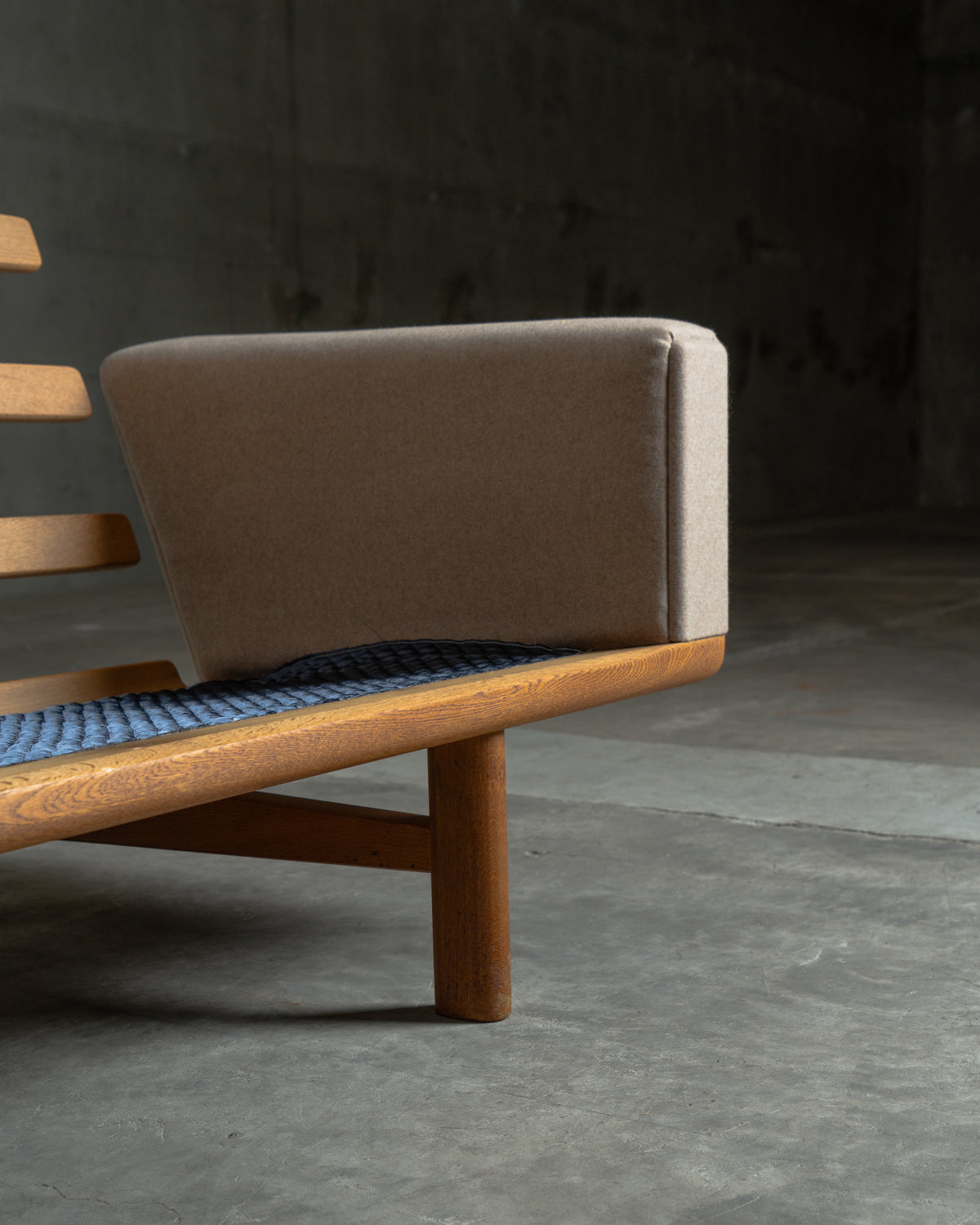 GE236 / Hans J. Wegner / GETAMA｜北欧ヴィンテージ オーク材 3人掛けソファ