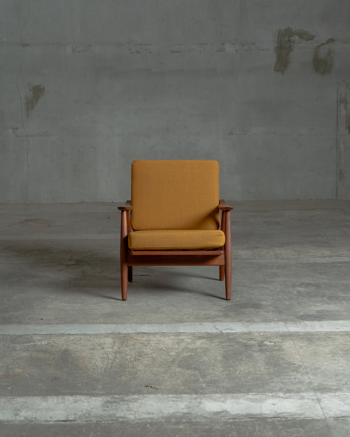GE270 / Hans J. Wegner / GETAMA｜北欧ヴィンテージ チーク材 イージーチェア
