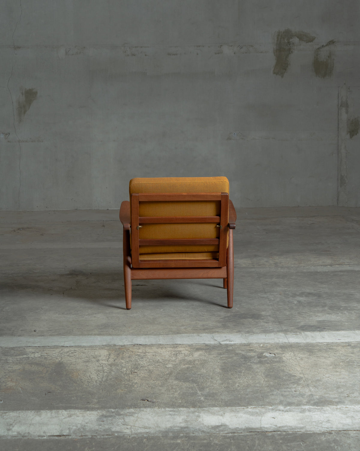 GE270 / Hans J. Wegner / GETAMA｜北欧ヴィンテージ チーク材 イージーチェア