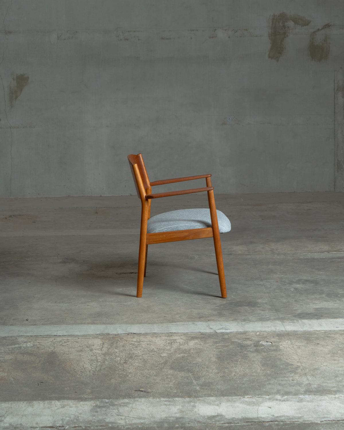 Model.147 / Borge Mogensen / Soborg Mobler｜北欧ヴィンテージ チーク材 ダイニングチェア