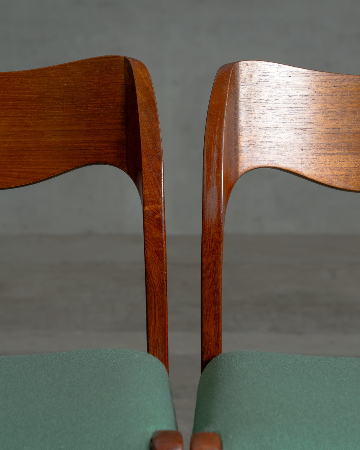 Model.71 / Niels O. Moller / J.L. Moller｜北欧ヴィンテージ チーク材 ダイニングチェア