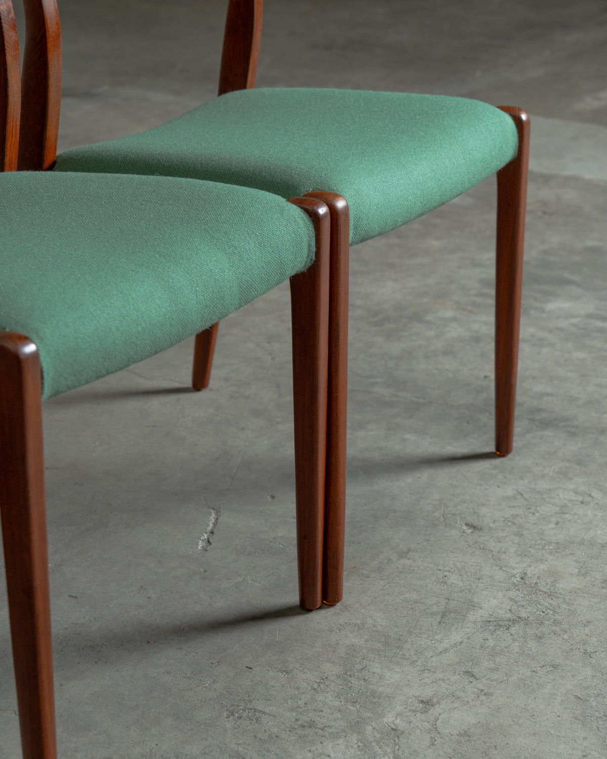 Model.71 / Niels O. Moller / J.L. Moller｜北欧ヴィンテージ チーク材 ダイニングチェア