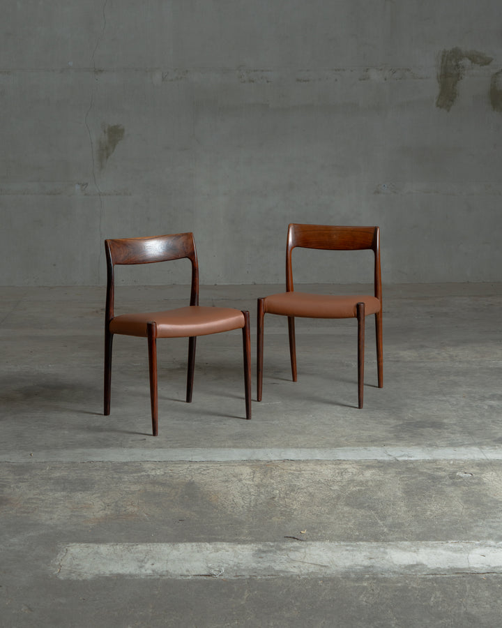 Model.77 / Niels O. Moller / J.L. Moller｜北欧ヴィンテージ ローズウッド ダイニングチェア
