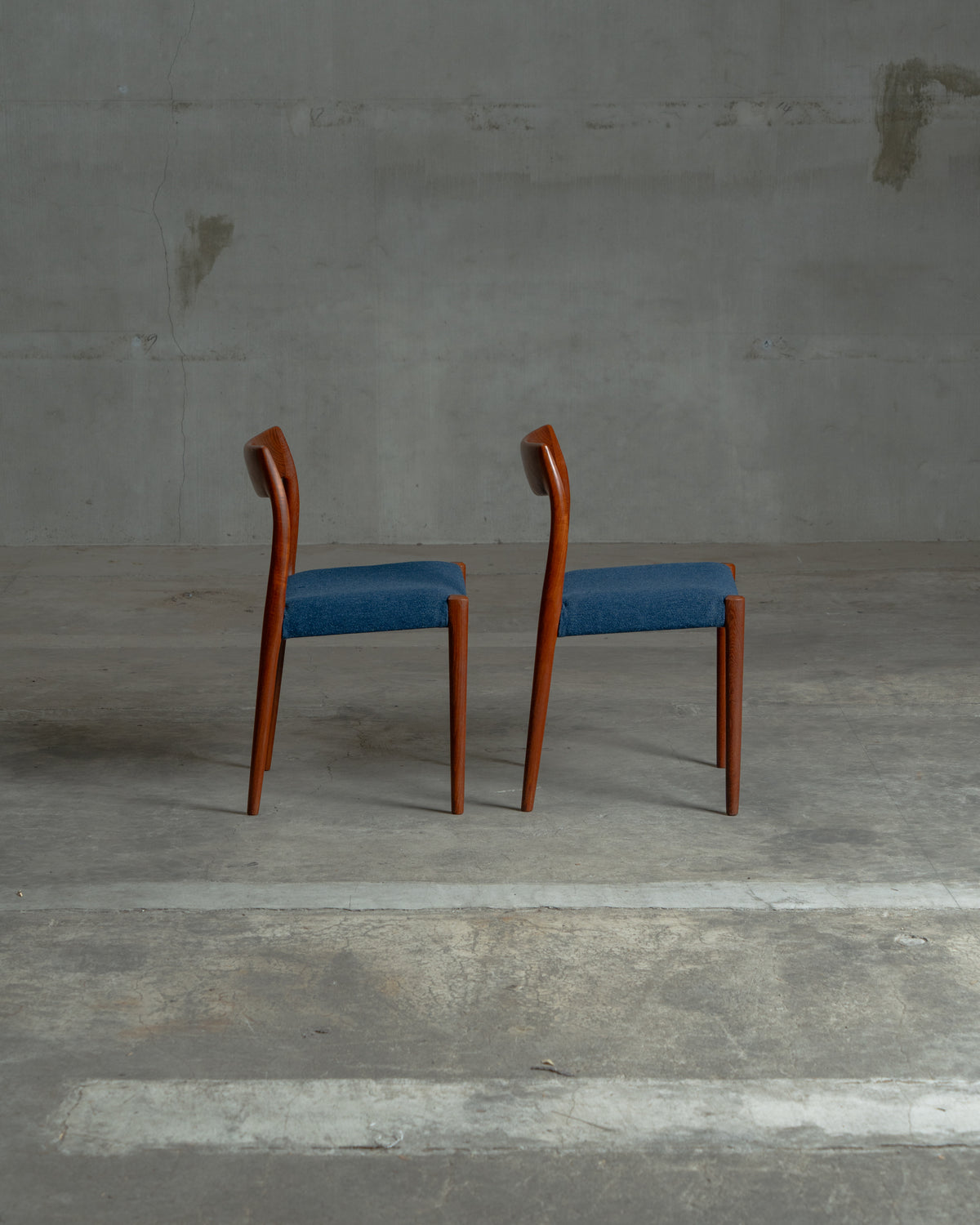 Model.77 / Niels O. Moller / J.L. Moller｜北欧ヴィンテージ ローズウッド ダイニングチェア