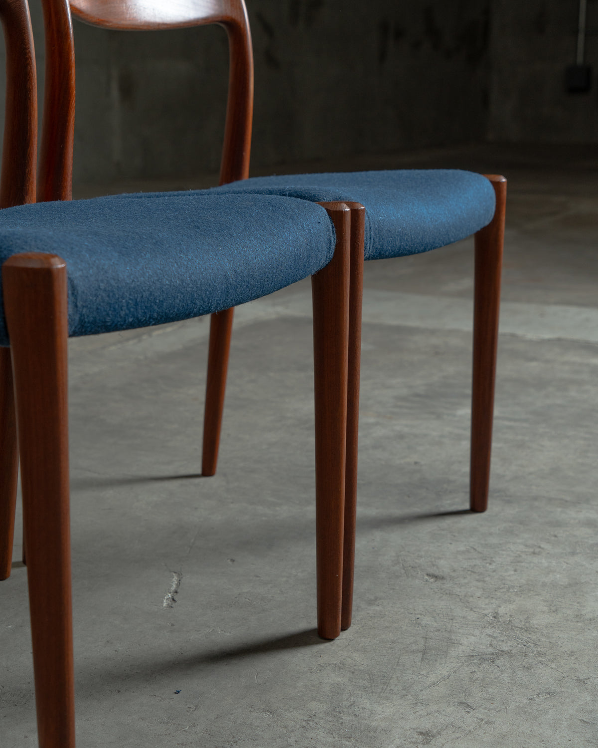 Model.77 / Niels O. Moller / J.L. Moller｜北欧ヴィンテージ ローズウッド ダイニングチェア