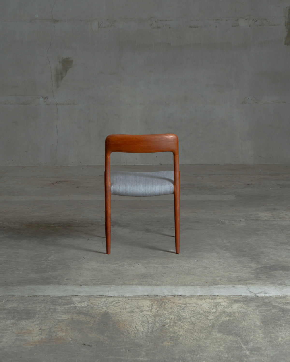 Model.75 / Niels O. Moller / J.L. Moller｜北欧ヴィンテージ チーク材 ダイニングチェア