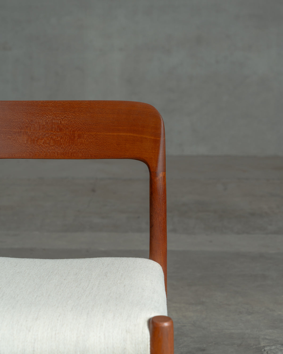 Model.75 / Niels O. Moller / J.L. Moller｜北欧ヴィンテージ チーク材 ダイニングチェア