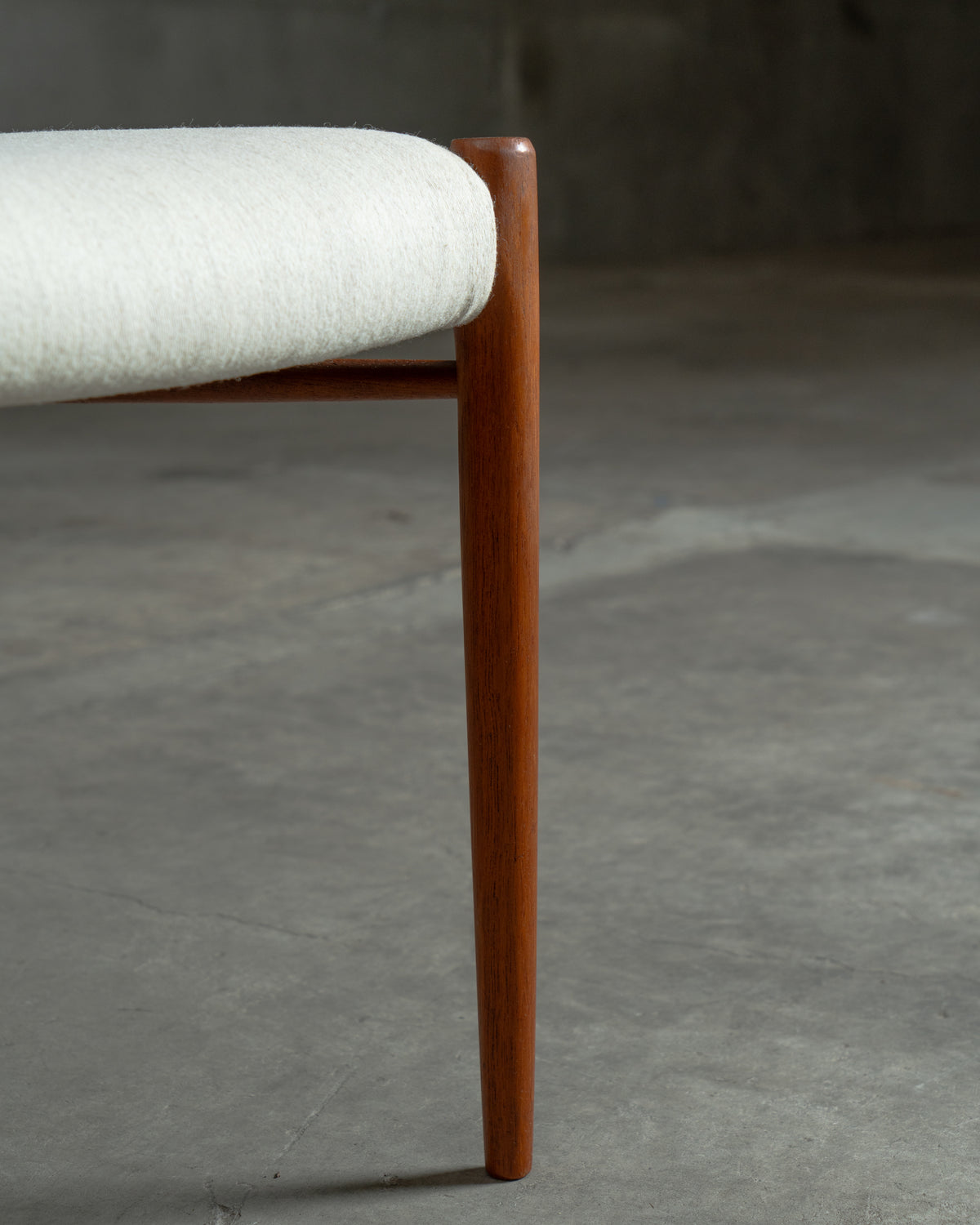 Model.75 / Niels O. Moller / J.L. Moller｜北欧ヴィンテージ チーク材 ダイニングチェア