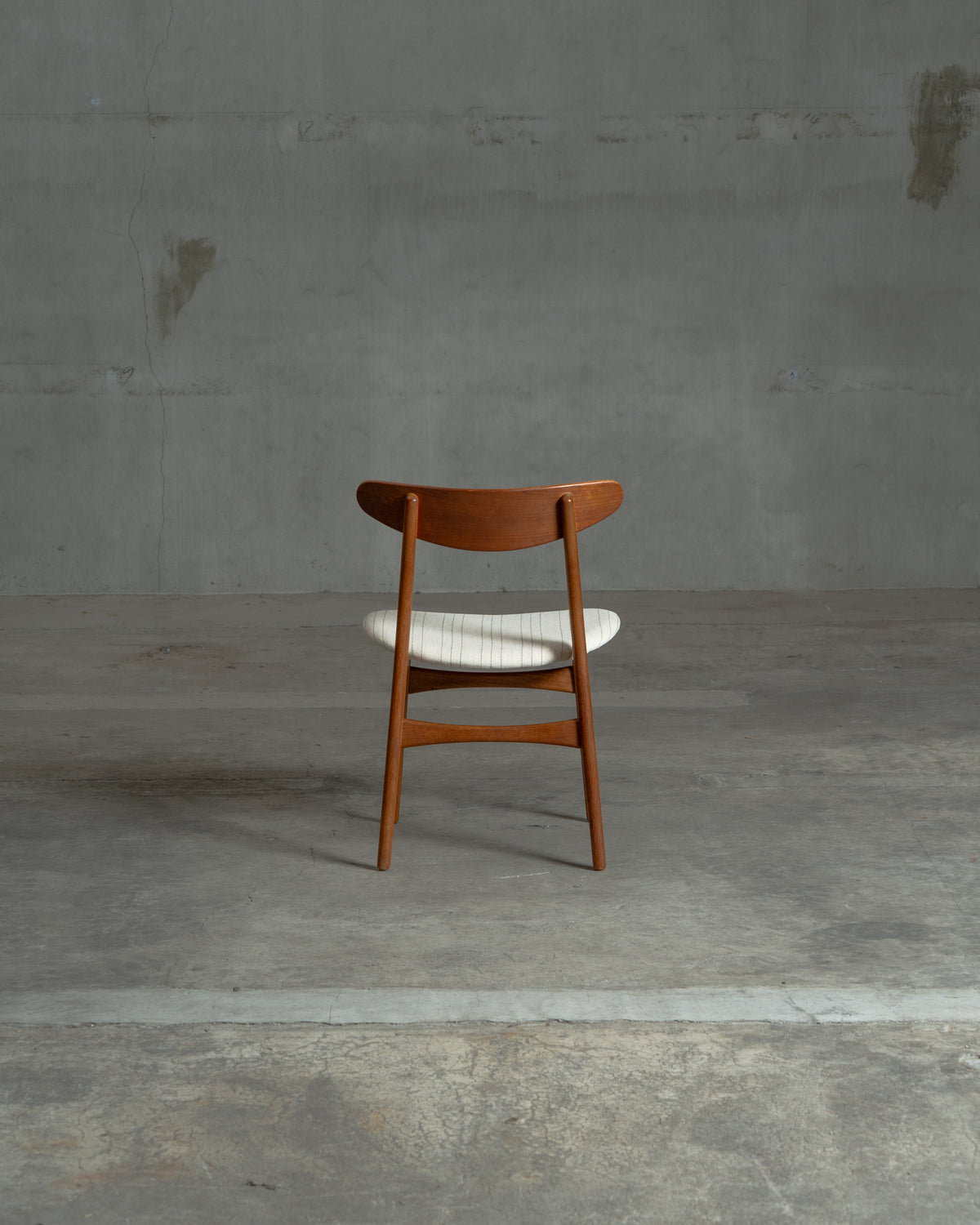 CH30 / Hans J. Wegner / Carl Hansen & Son｜北欧ヴィンテージ オーク材 ダイニングチェア