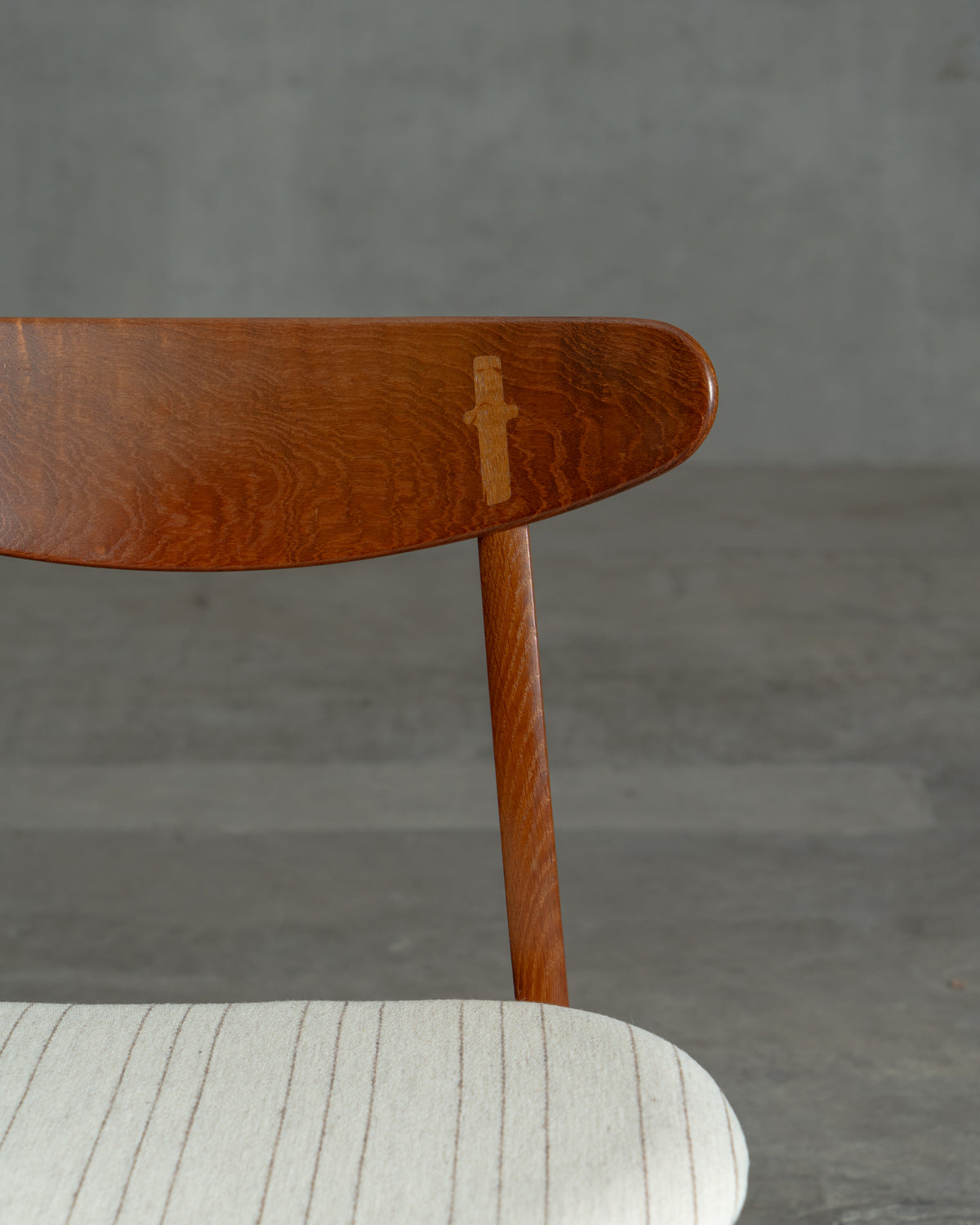 CH30 / Hans J. Wegner / Carl Hansen & Son｜北欧ヴィンテージ オーク材 ダイニングチェア