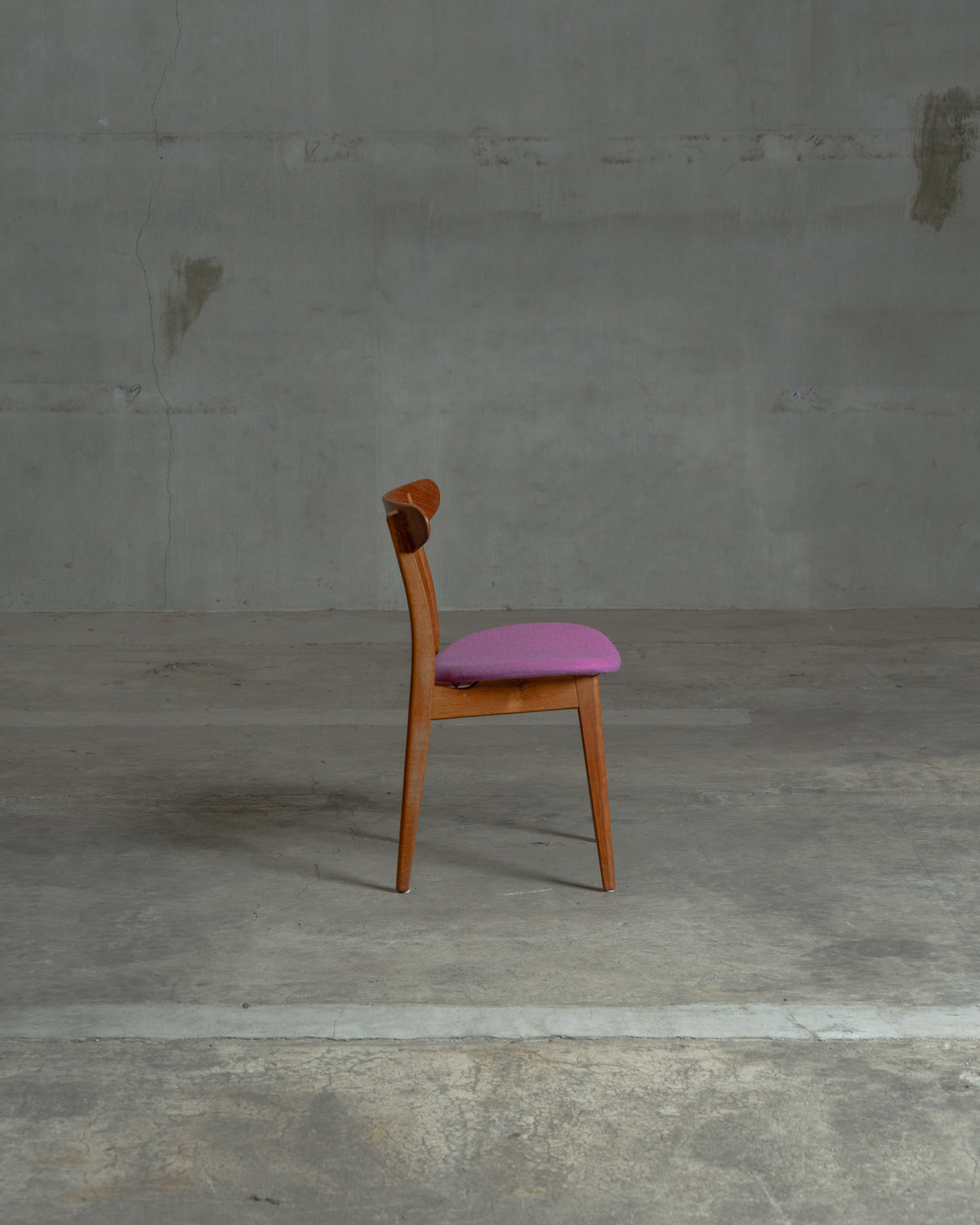 CH30 / Hans J. Wegner / Carl Hansen & Son｜北欧ヴィンテージ オーク材 ダイニングチェア