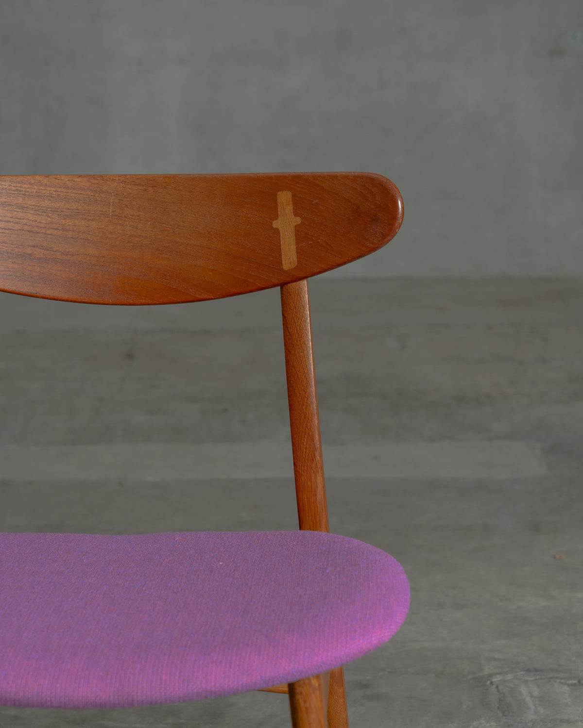 CH30 / Hans J. Wegner / Carl Hansen & Son｜北欧ヴィンテージ オーク材 ダイニングチェア