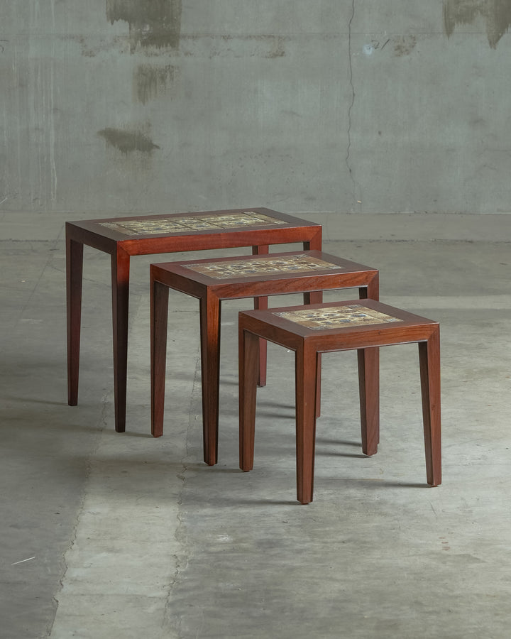 BACKシリーズ / Severin Hansen / Haslev×Royal Copenhagen｜北欧ヴィンテージ タイルトップ ネストテーブル