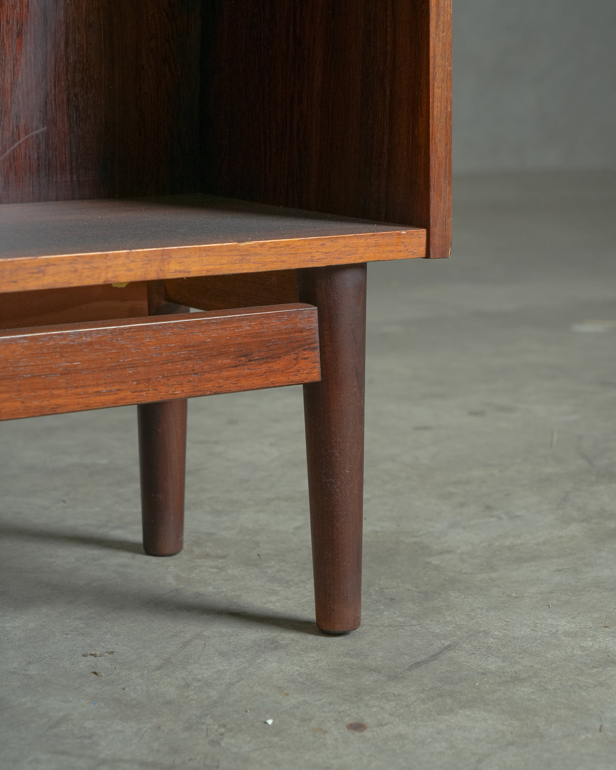 Johannes Sorth / Bornholms Nexo Mobelfabrik｜北欧ヴィンテージ ローズウッド ブックシェルフ