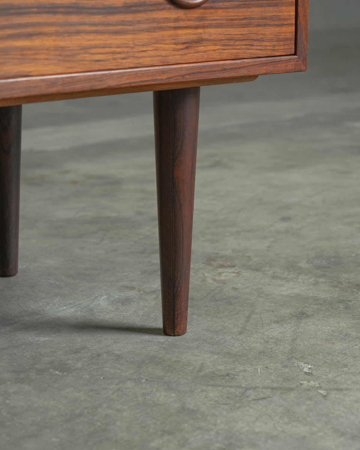 Kai Kristiansen / Feldballes Mobelfabrik｜北欧ヴィンテージ ローズウッド チェスト