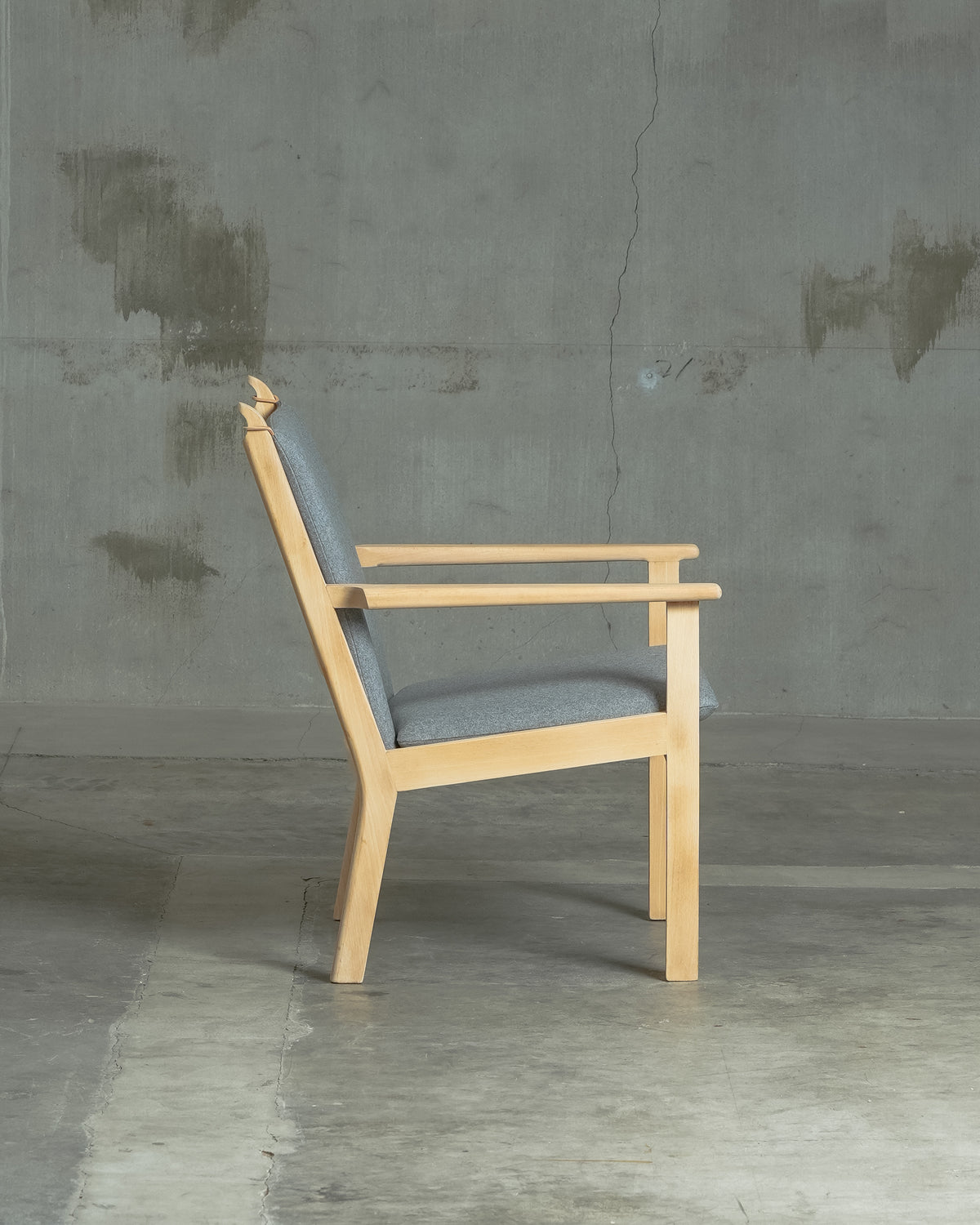 GE284 / Hans J. Wegner / GETAMA｜北欧ヴィンテージ オーク材 イージーチェア