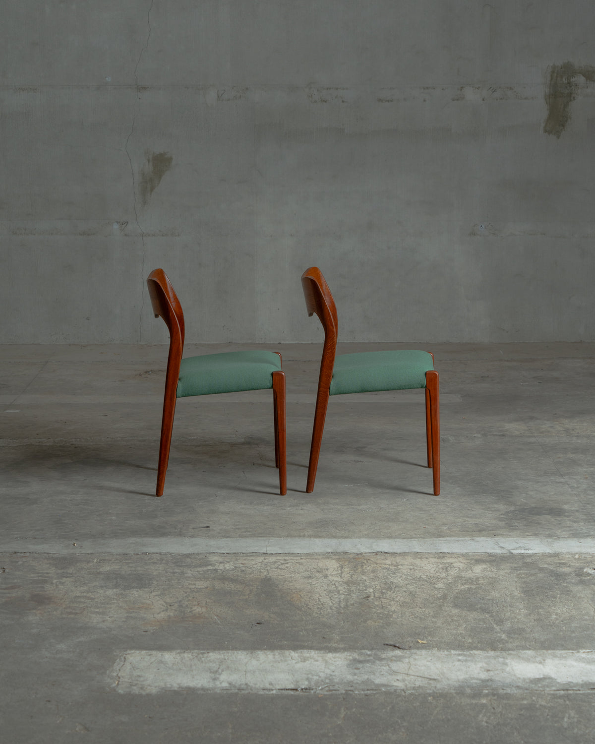 Model.71 / Niels O. Moller / J.L. Moller｜北欧ヴィンテージ ローズウッド チェア