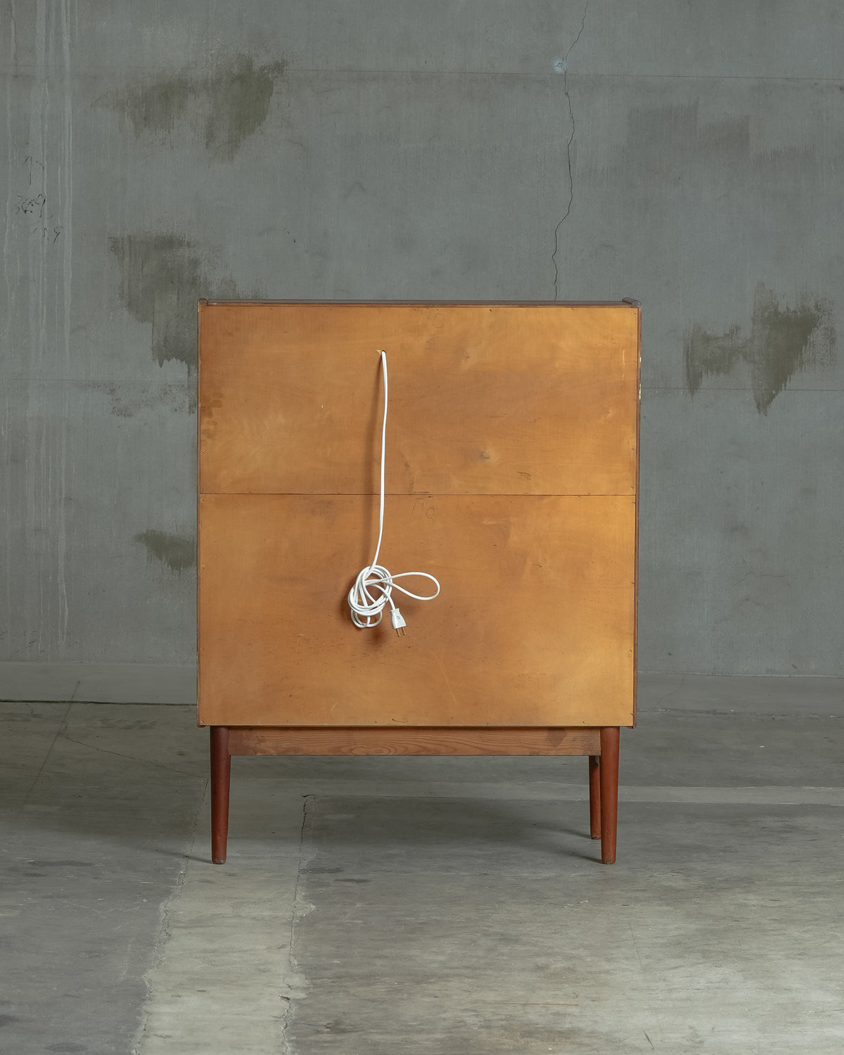 Arne Wahl Iversen / Vinde Mobelfabrik｜北欧ヴィンテージ チーク材 ビューロー