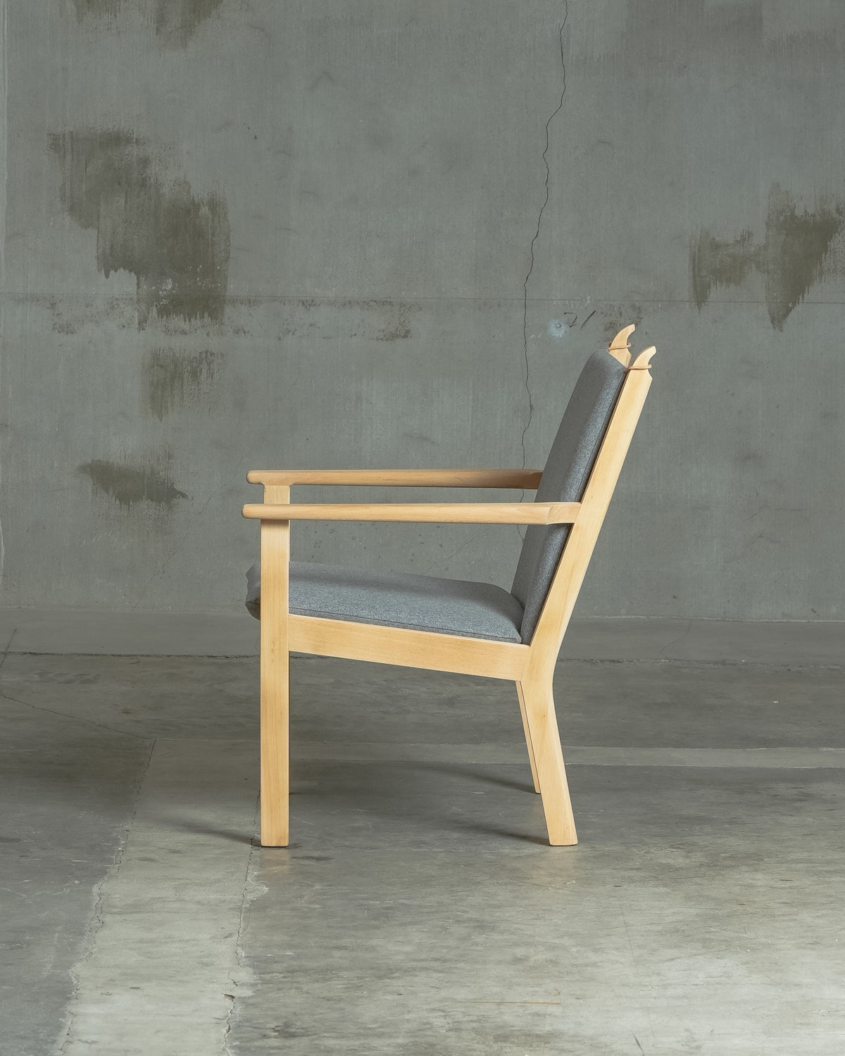 GE284 / Hans J. Wegner / GETAMA｜北欧ヴィンテージ オーク材 イージーチェア